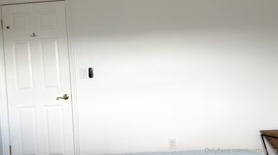 Luxe La Fox & Lola Cheeks Step Sisters Fighting Whos got the Better Ass