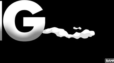 Ally Berry Maid Get Another Tip for Extra Service